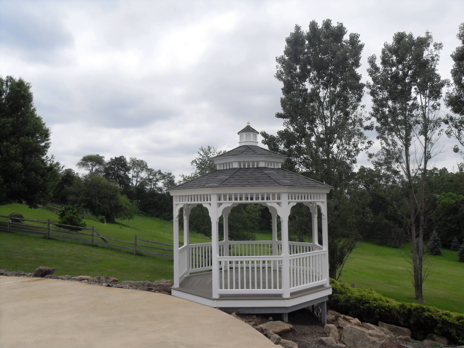 Vinyl Octagon Gazebos 2020 Quality Built in Lancaster, Pa